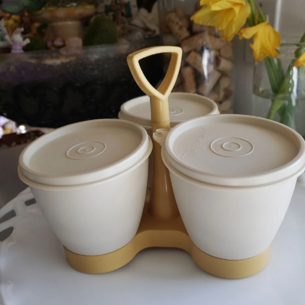 Vtg. Tupperware